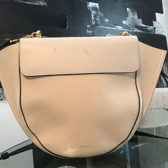 Wander Medium Hortensia Handbag - Picture 2 of 4